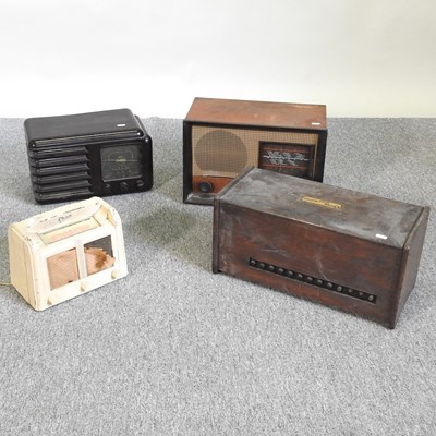 Lot 723 - Three radios and a music magnet