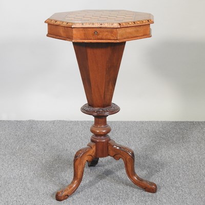 Lot 202 - A work table