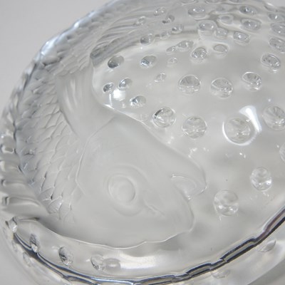 Lot 452 - A pair of Lalique dishes