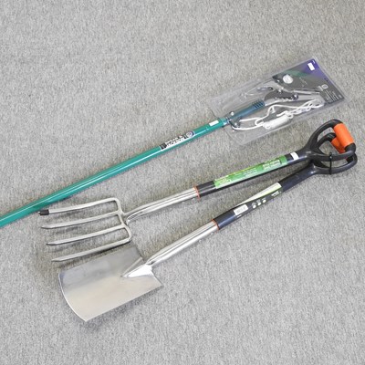 Lot 341 - A stainless steel garden fork and spade set