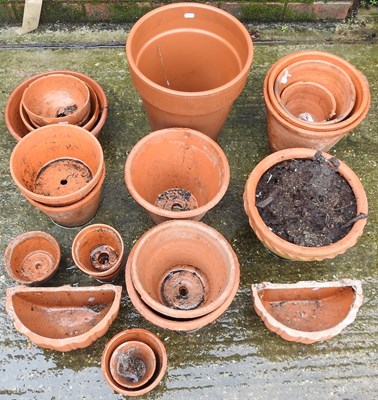 Lot 234 - Terracotta garden pots