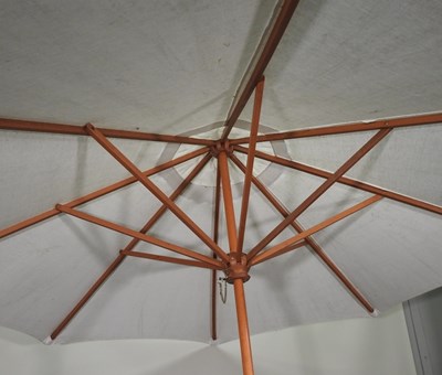 Lot 46 - A parasol and chairs