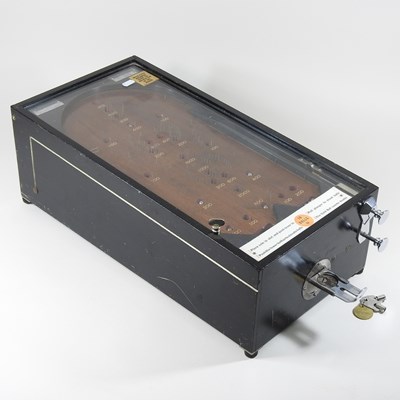 Lot 135 - An American pinball game