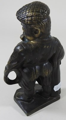 Lot 161 - A bronzed figure
