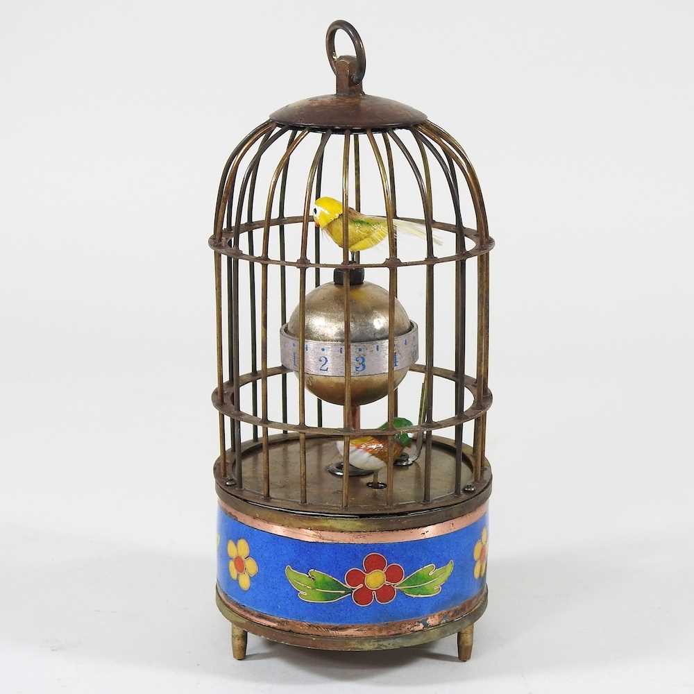 Lot 96 - A birdcage clock