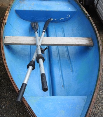 Lot 12 - A rowing boat