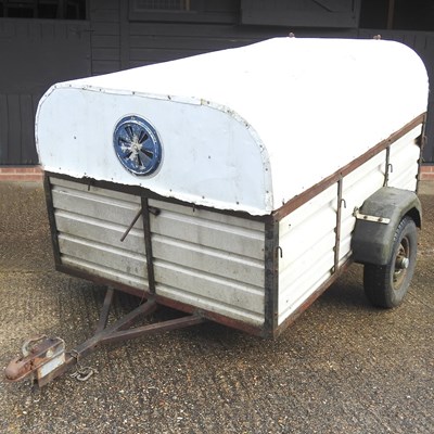 Lot 5 - A car trailer