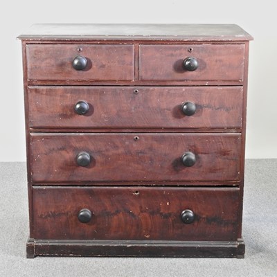 Lot 392 - A Victorian chest