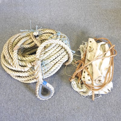 Lot 309 - A rope and hammock