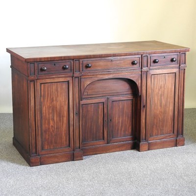 Lot 255 - A Regency mahogany sideboard