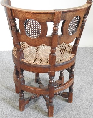 Lot 160 - An oak chair
