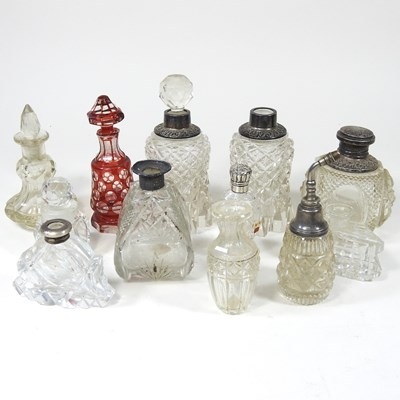 Lot 430 - A collection of bottles