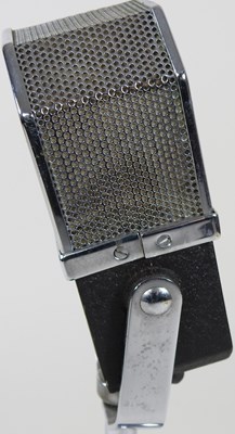 Lot 7 - An HMV microphone