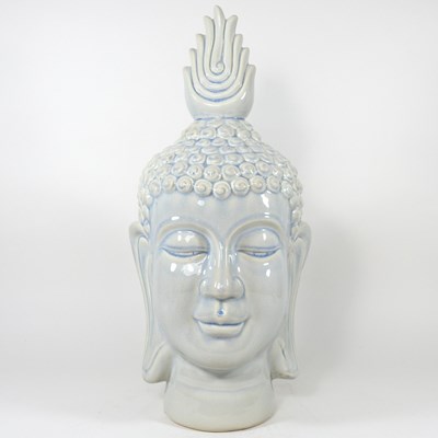 Lot 706 - A Buddha head