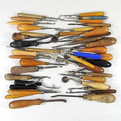 Lot 651 - A collection of tools