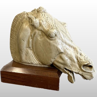 Lot 247 - A horse head sculpture