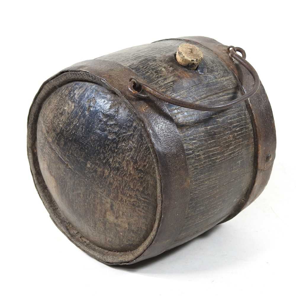 Lot 165 - A 19th century barrel