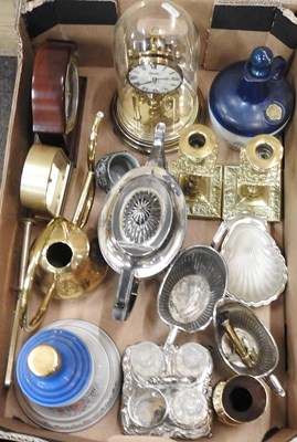 Lot 87 - A collection of metal wares