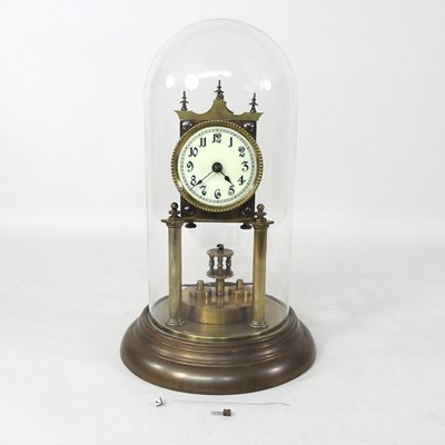 Lot 469 - An anniversary clock