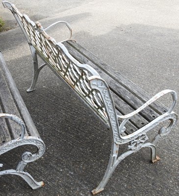 Lot 82 - A pair of benches