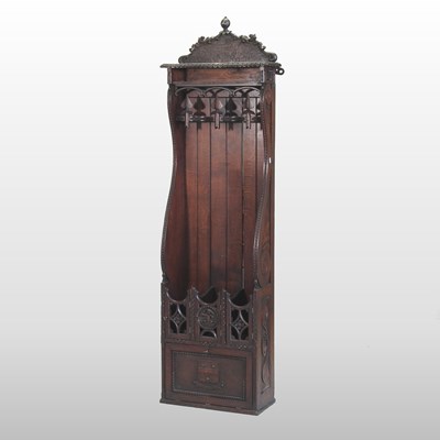 Lot 601 - An unusual Victorian bespoke made carved oak gun cabinet