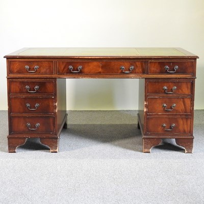 Lot 296 - A pedestal desk