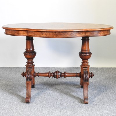 Lot 113 - A 19th century centre table