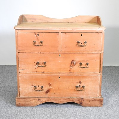 Lot 378 - A Victorian dressing chest