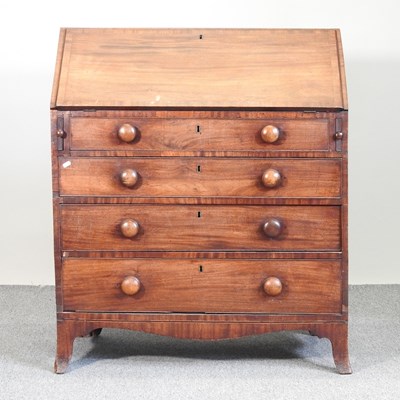 Lot 624 - A George III bureau