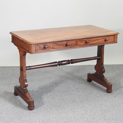 Lot 584 - A Victorian sofa table