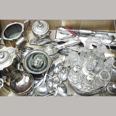 Lot 350 - A collection of silver plate