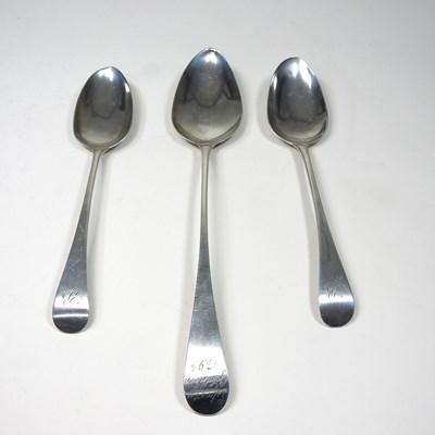 Lot 104 - Three George III silver spoons