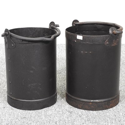 Lot 497 - A pair of buckets