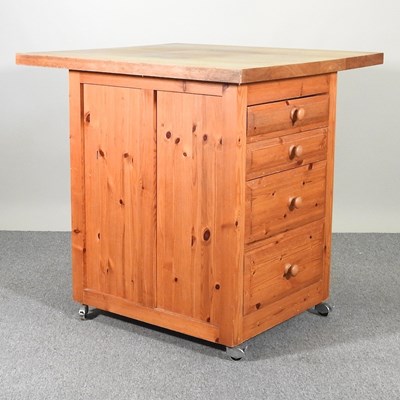 Lot 643 - A pine kitchen island