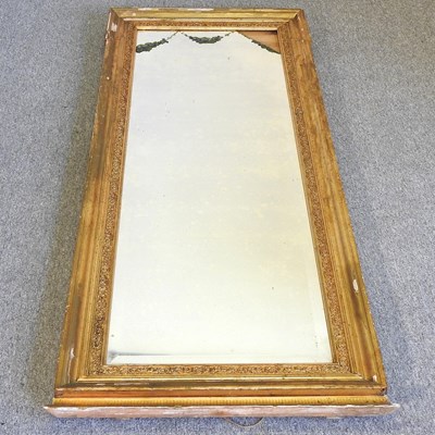 Lot 509 - A 19th century gilt framed wall mirror