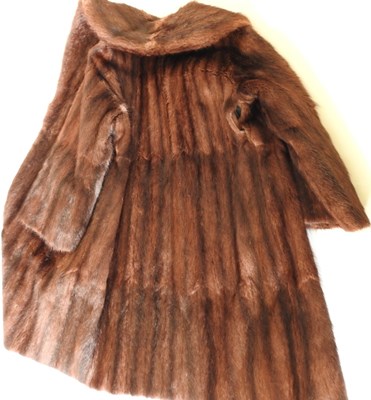 Lot 388 - A vintage ladies fur coat