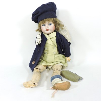 Lot 87 - A French bisque head doll