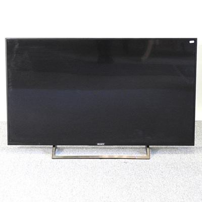 Lot 309 - A Sony television