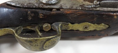 Lot 27 - An antique Eastern blunderbuss pistol