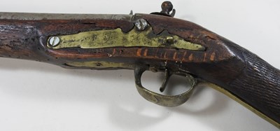 Lot 27 - An antique Eastern blunderbuss pistol