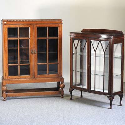 Lot 318 - Two glazed cabinets