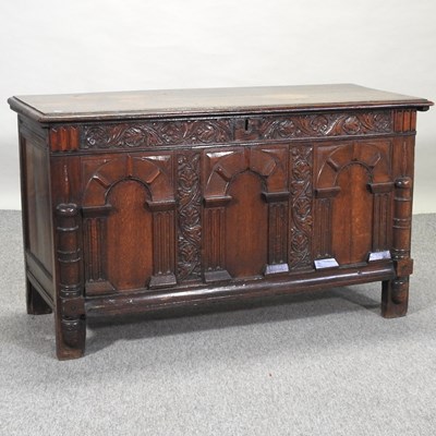 Lot 292 - A 19th century oak coffer