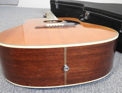 Lot 61 - A Hohner acoustic guitar