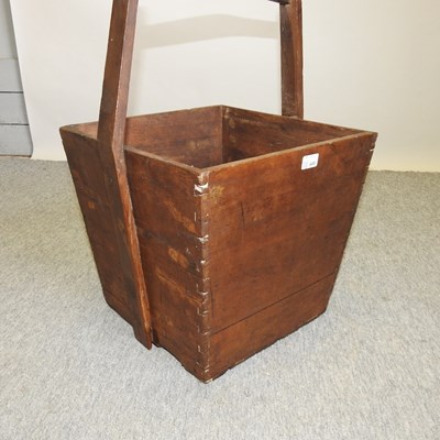 Lot 449 - A Chinese wooden bucket