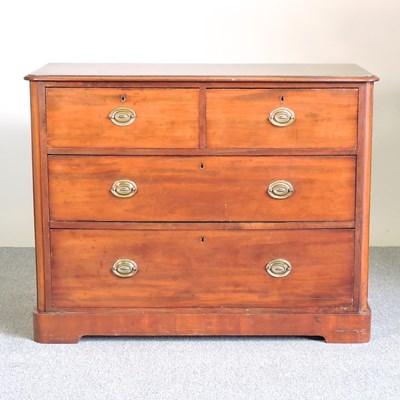 Lot 315 - A Victorian mahogany chest