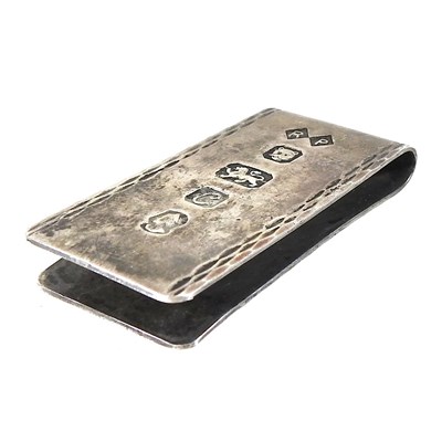 Lot 55 - A silver money clip