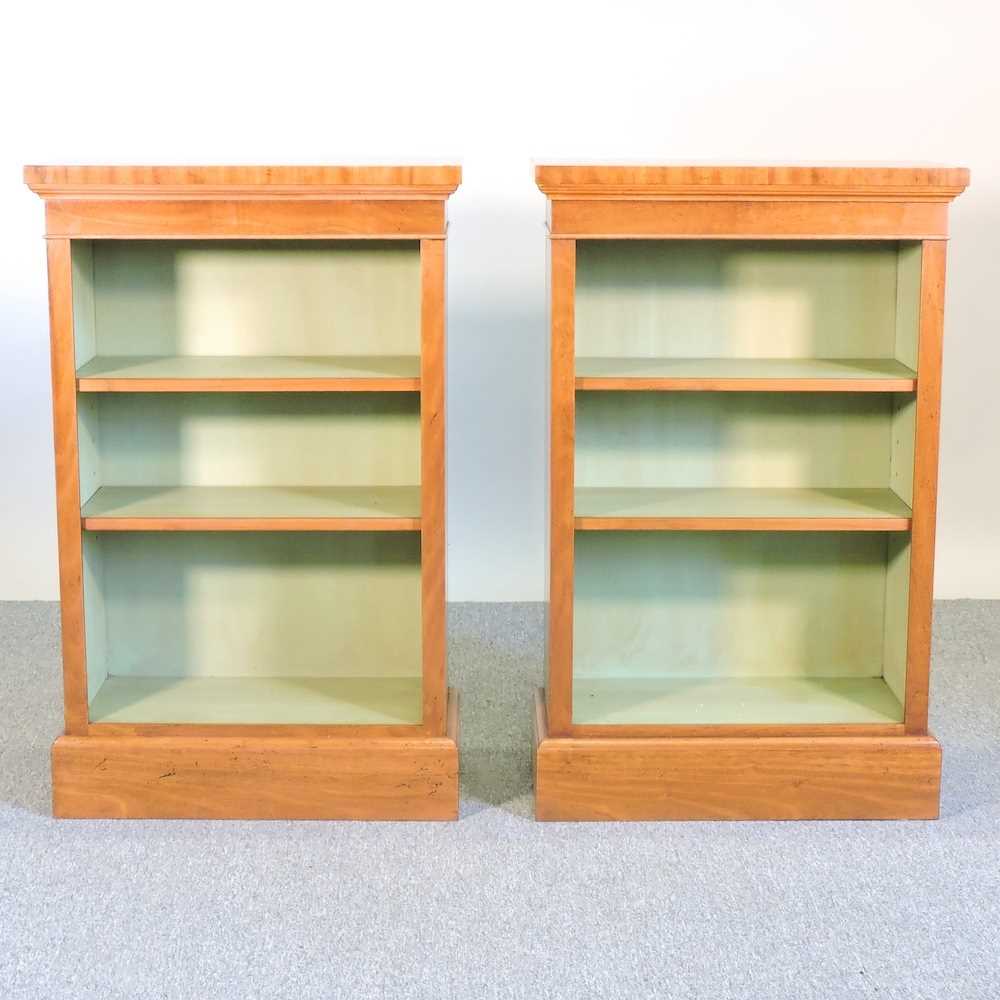 Lot 256 - A pair of walnut bookcases