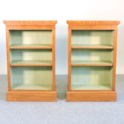 Lot 256 - A pair of walnut bookcases