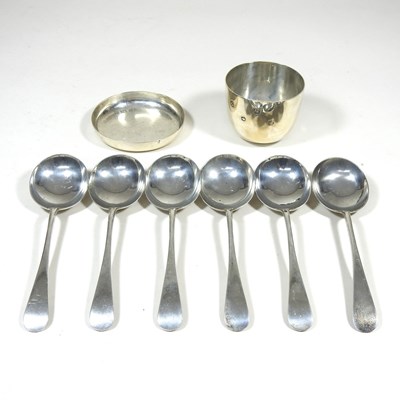 Lot 206 - A set of six silver dessert spoons