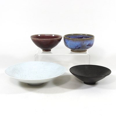 Lot 209 - A Chinese sang de boeuf glazed bowl